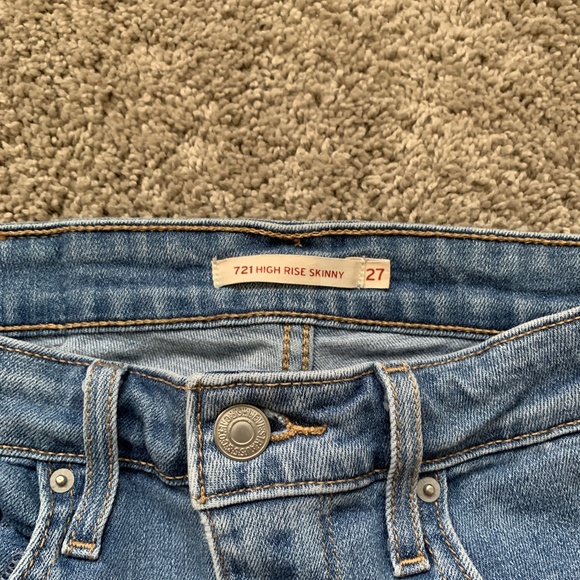 Jeans - Picture 3 of 5